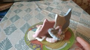 Подставка для телефона " Кошачья семья"из глины, ручная лепка-.