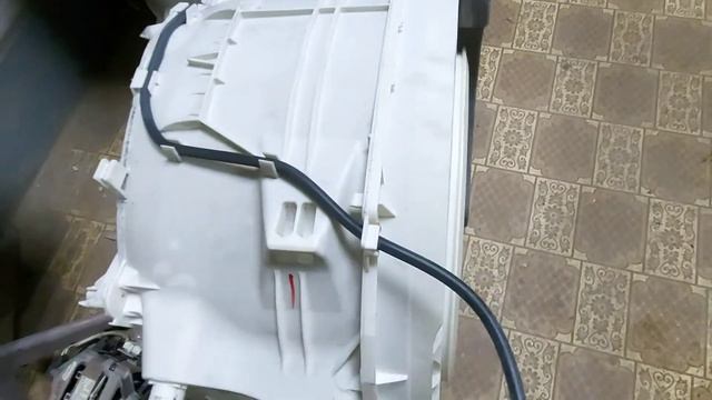 Аристон. Hotpoint-Ariston замена подшипников в стеклопластиковом баке Титаниум. Бак стекло. обзор смотреть онлайн