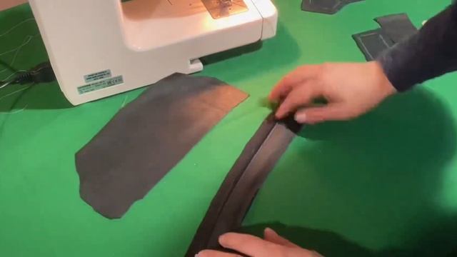 СШИЛ СУМКУ ИЗ СТАРОЙ КОЖАНОЙ КУРТКИ