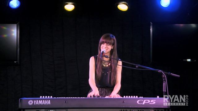 Christina Grimmie - Tell My Mama | Performance | On Air with Ryan Seacrest