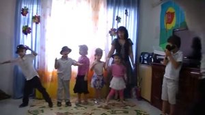 Детский Сад Римон Кирьят Бялик - Танец Блюз גן רימון בקרית ביאליק - ריקוד בלוז