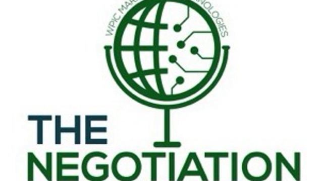 Simon Zhao | China's Housing Bubble vs. Protecting the RMB смотреть онлайн