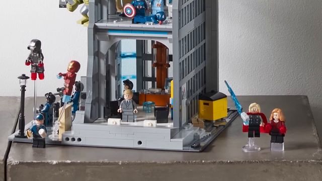 Massive LEGO Marvel 76269 Avengers Tower set designer reveal & detailed preview смотреть онлайн