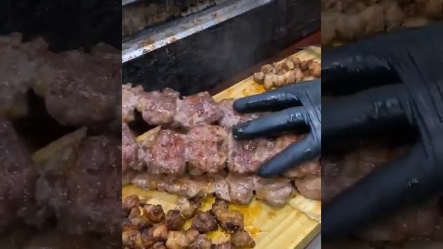 Еда со всего света. Уличная еда мира.#шашлык #уличнаяеда #мясо