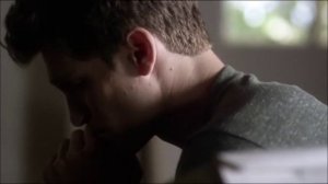 Pretty Little Liars 4x02 - Spencer Finds Out About Tobys Mom