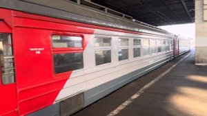 Электропоезд ЭД4М-055,сообщением Москва-Шатура,отправляется со станции Казанский вокзал