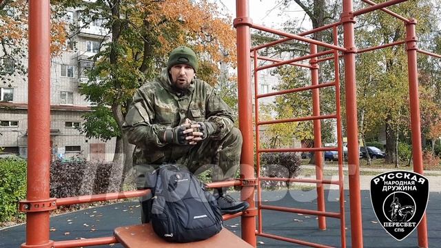 Тебя лучше посадить, ты мешаешь нам обогощаться.