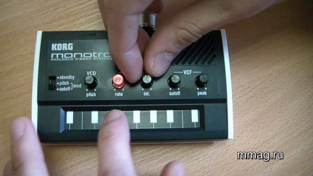 mmag.ru:  KORG Monotron video review