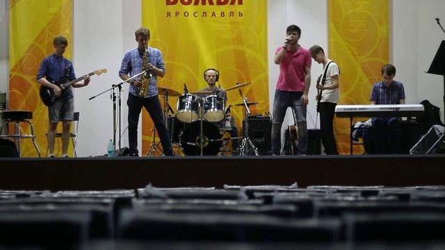 MC Klych & дВЕРЬ - Время (с репетиции) смотреть онлайн