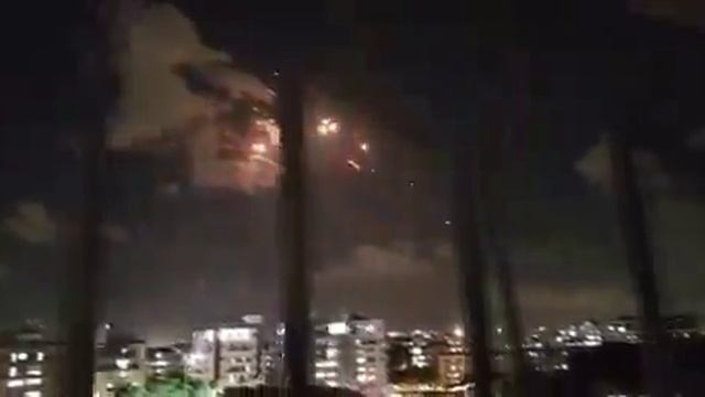 💥Иранские баллистические ракеты бьют по Тель-Авиву,"Железный купол"и Arrow не смогли отразить удар