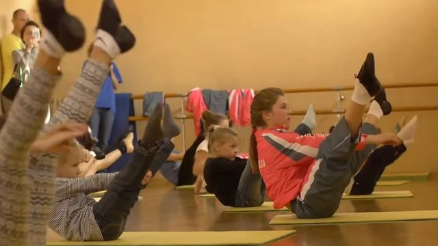 День открытых дверей чирлидингового центра смотреть онлайн