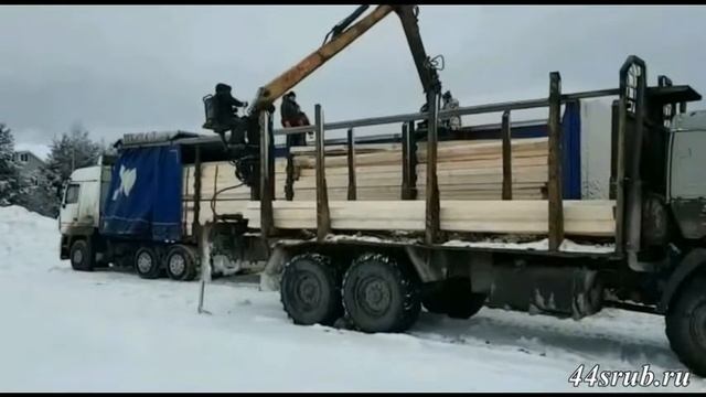 Разгрузка бруса манипулятором смотреть онлайн