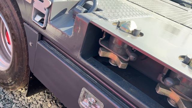 JTB-50 УТ, серый, контейнерные замки 2