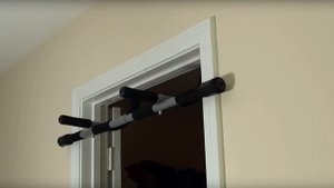 DOOR GYM
