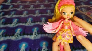 Распаковка куклы Инчантималс из Королевской серии