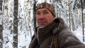 Изба становится уютней. Проверяю путики.