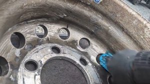Полировка грузовых коварных легкосплавных дисков ALCOA R17,5