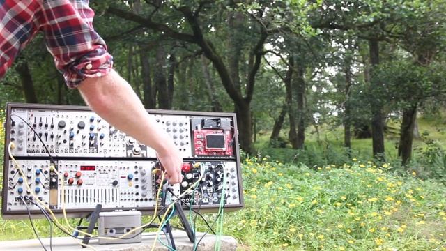 FLÓ | EURORACK MODULAR смотреть онлайн