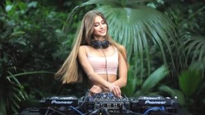 Yashta | Live dj set @ Tropical Garden _ Melodic Techno Mix