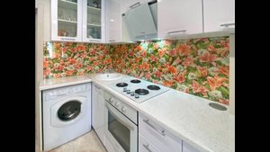 Фартук с рисунком в цветочек