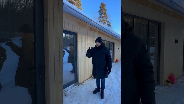 Снег на кровле, как попасть на кровлю дома #CLT #строительсво