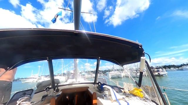 Puerto Real & Marina Pescaderia -Island Packet 420 Cruising смотреть онлайн