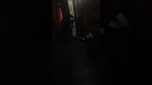 Парень под бутиратом и дверь