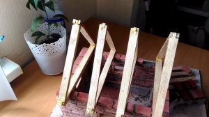 Строим маленький домик из мини кирпича