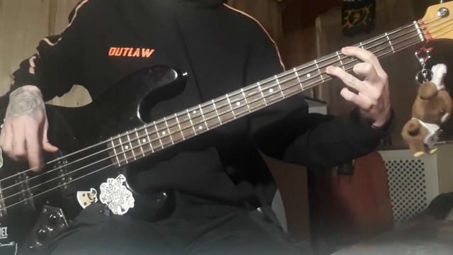 Кино - Закрой за мной дверь (Bass cover) смотреть онлайн