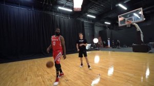 1 V 1 BASKETBALL VS NBA SUPERSTAR JAMES HARDEN!