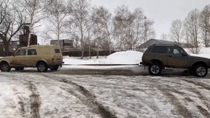 Нива Бронто против Лауры