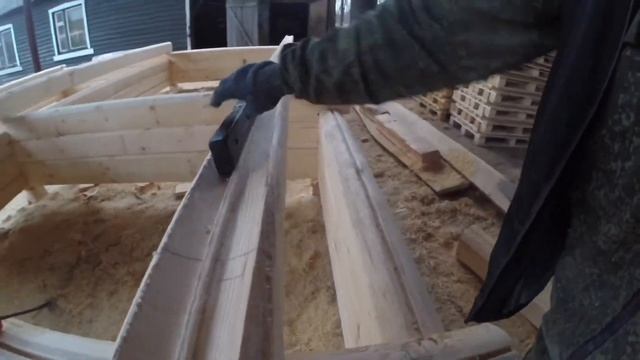 Сруб. Как сделать замок на бревне. смотреть онлайн