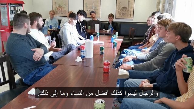 Christian students in the mosque смотреть онлайн