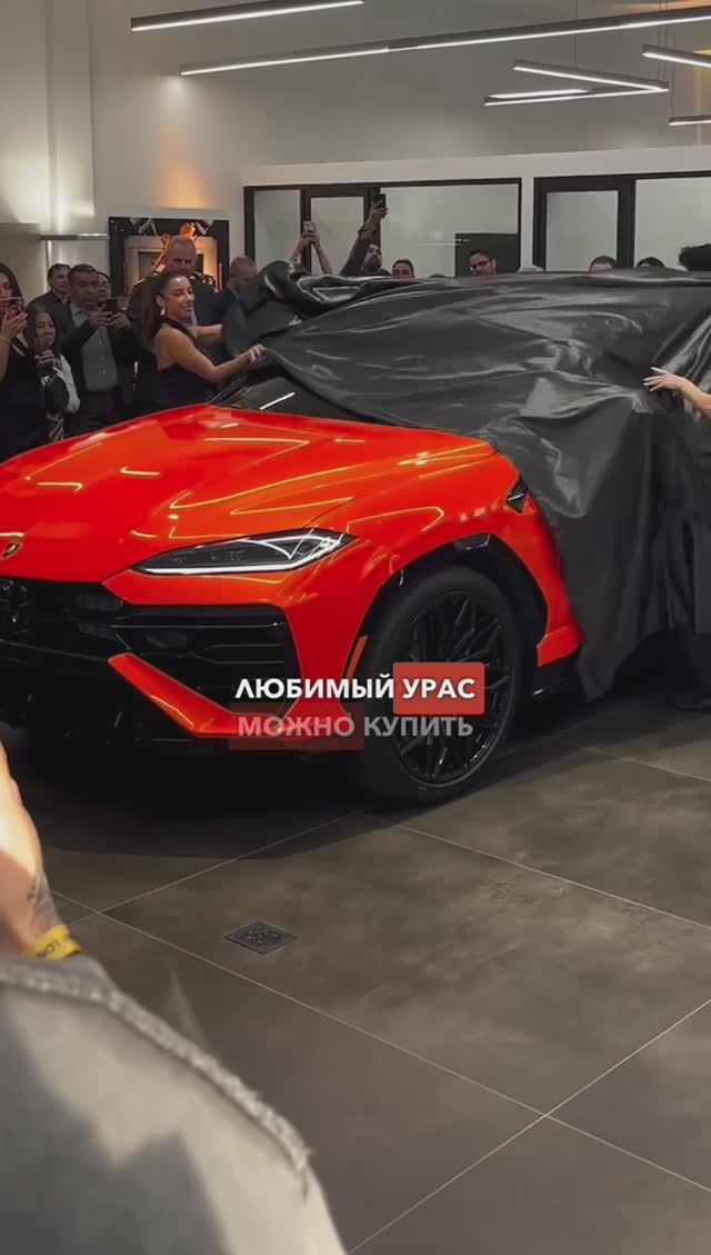 Сколько стоят люксовые авто в Дубае? #Дубай #forbes #ЛюксовыеАвто #миллиардеры #МашиныДубай #shorts