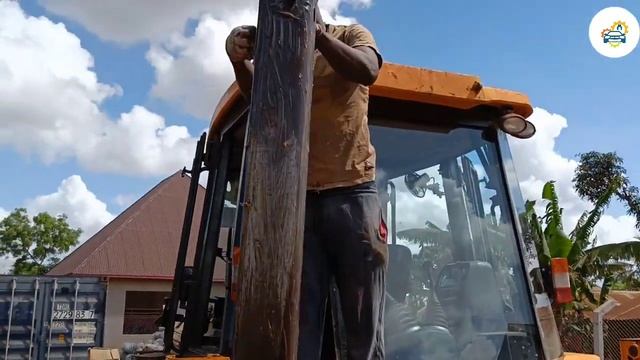 JCB Stabilizer pads change || How to change Backhoe loader Stabilizer pads #JcbStabiliser #Jcb смотреть онлайн