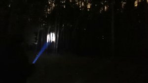 Может ли фонарь светить на 1 км? Ручной аккумуляторный фонарь прожектор