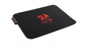 Обзор на светодиодный коврик Redragon Pluto.