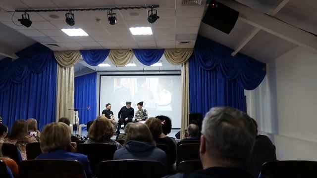 Песни уральских казаков (Ю.Чирков, "Братина") "Распремилая сторонка"  в Первом казачьем университет