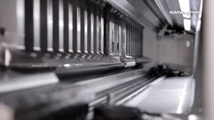 SALVAGNINI. Новый компактный панелегиб P2lean.