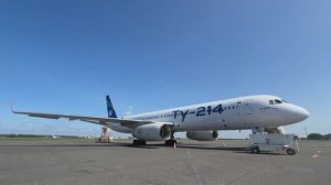 Ту-214: внешний облик и эксплуатационные характеристики