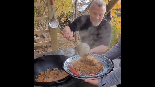 Узбек в Норвегии .Узбекская кухня Школа Плова