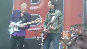 Gods Of Metal 2011- Milan - Paul Gilbert & Billy Sheehan Jam