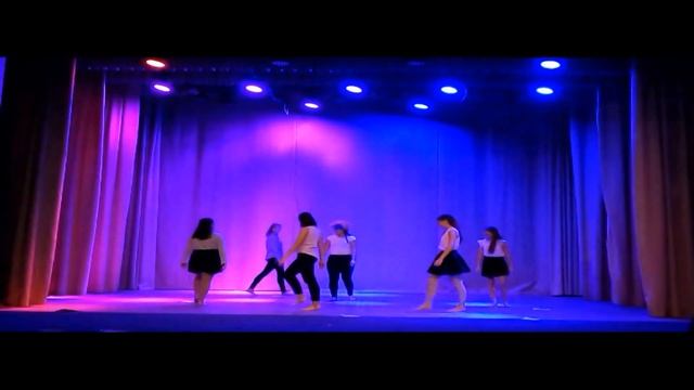 Закрытая дверь смотреть онлайн