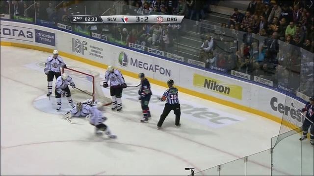 Гудачек не использовал чудо-пас Штайноха / Hudacek receive Stajnoh's AirMail, but can't score смотреть онлайн