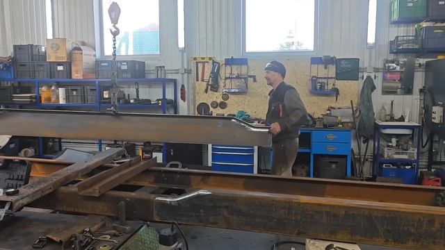 Задняя пневма, усилители рамы, евро фаркоп смотреть онлайн