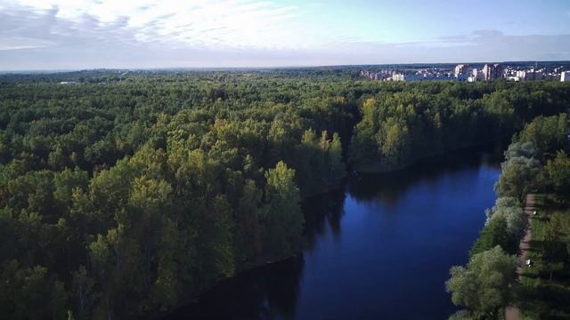 Петергоф. Полёт на квадрокоптере смотреть онлайн