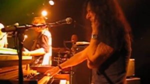 Ken Hensley + Live Fire - Live in Bonn Harmonie 12.12.2007