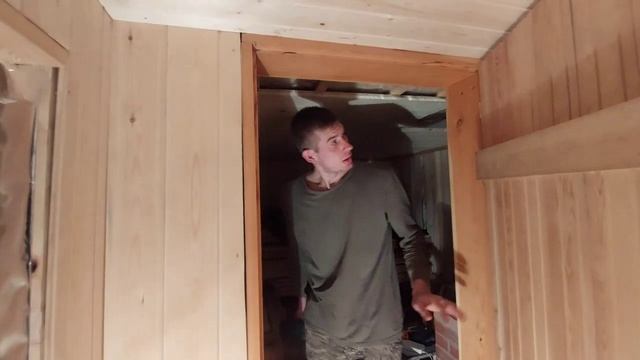 30.01.23. Баня. Навесили вторую дверь. Результатом почти довольны. Внешний вид предбанника изменилс