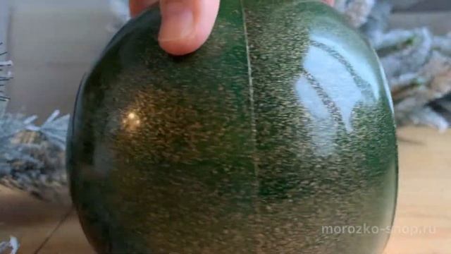 Светящийся музыкальный снежный шар СНЕЖНАЯ СЕМЬЯ, LED-подсветка, 16 см, батарейки PT-22270, PT-2226