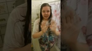 Купаюсь в одежде
